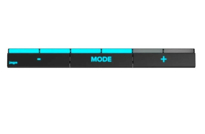 Bediening van de Jaga Strada Hybrid MM met blauwe verlichting voor koelen
